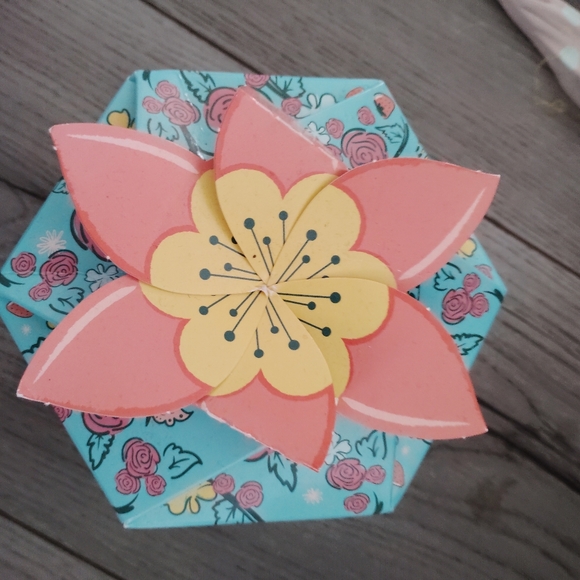 Mother's Day Wild Blooms Wax Warmer & Scent Pack Of 3 Wax Bars 🆕 - Picture 4 of 5